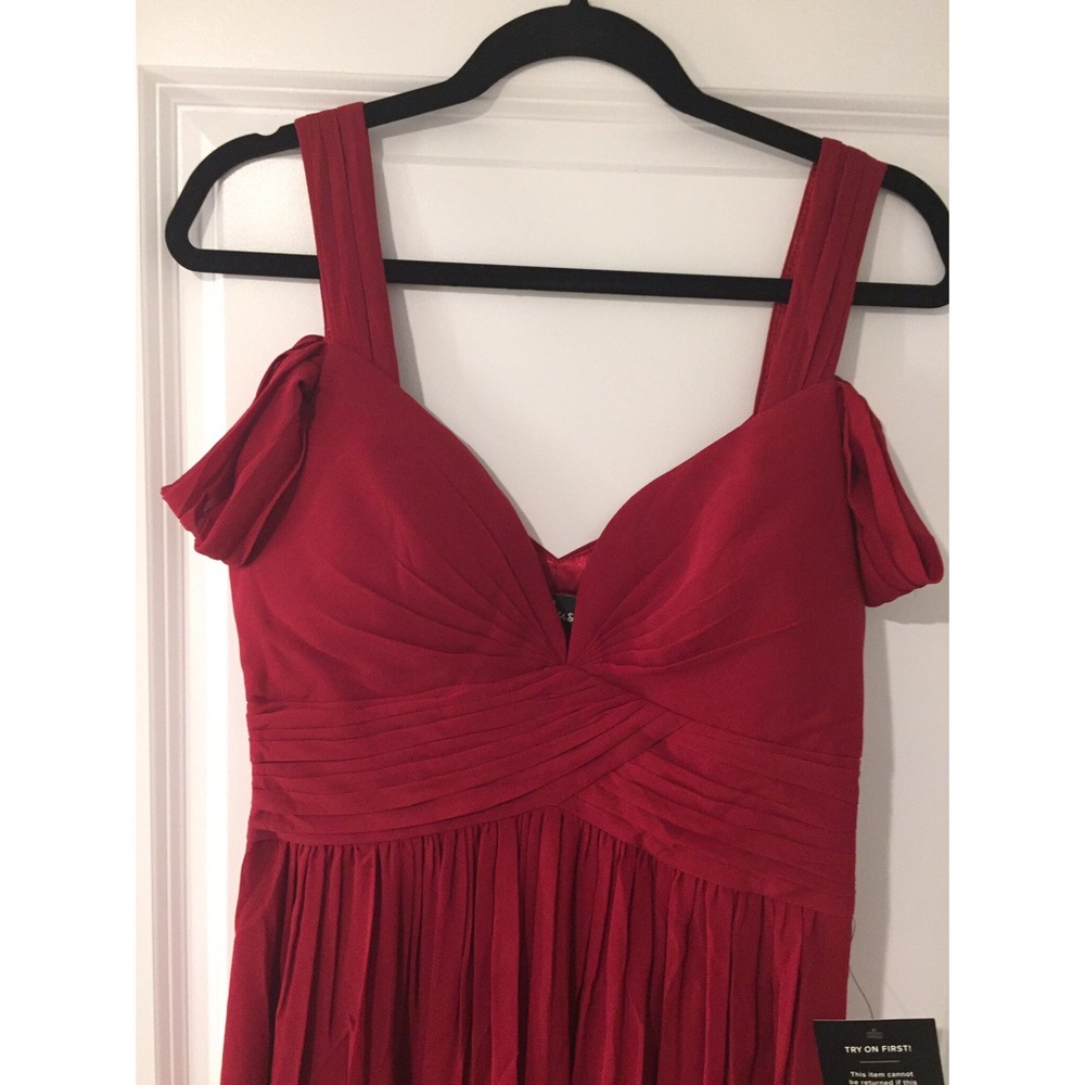Formal plunge sweetheart off the shoulder dress - Picture 4 of 8